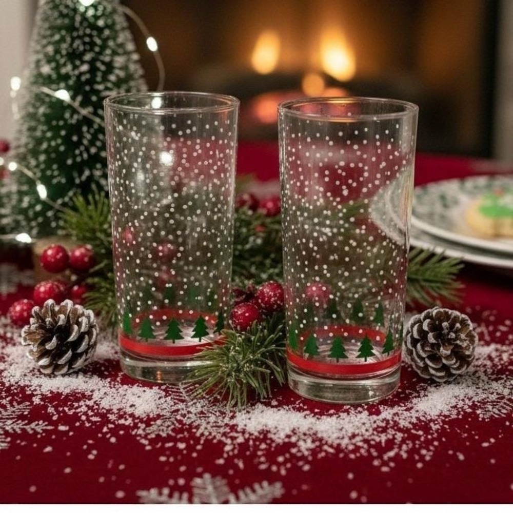 Winterland Winter Snow Tumblers by Libbey 2 Vintage Tree Holiday Glasses 16 0z